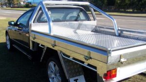 Custom aluminium ute trays Perth with roll bars.